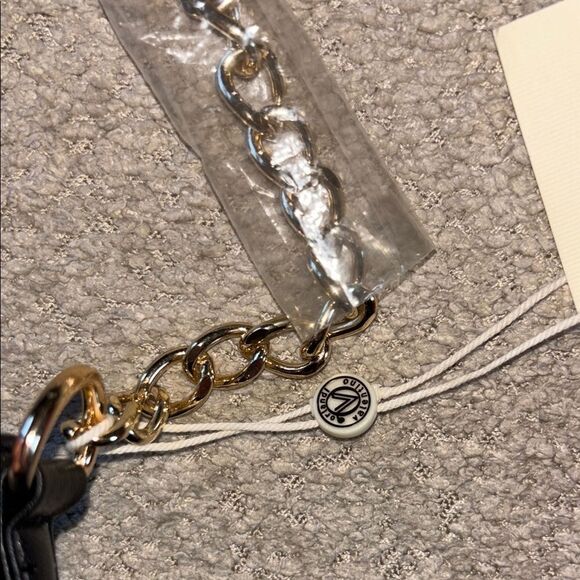 NWT Valentino Black Quilted Women's Bag - Picture 15 of 16